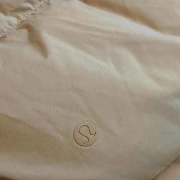 lululemon athletica Women's Trench Cropped Pants - Picture 9 of 9